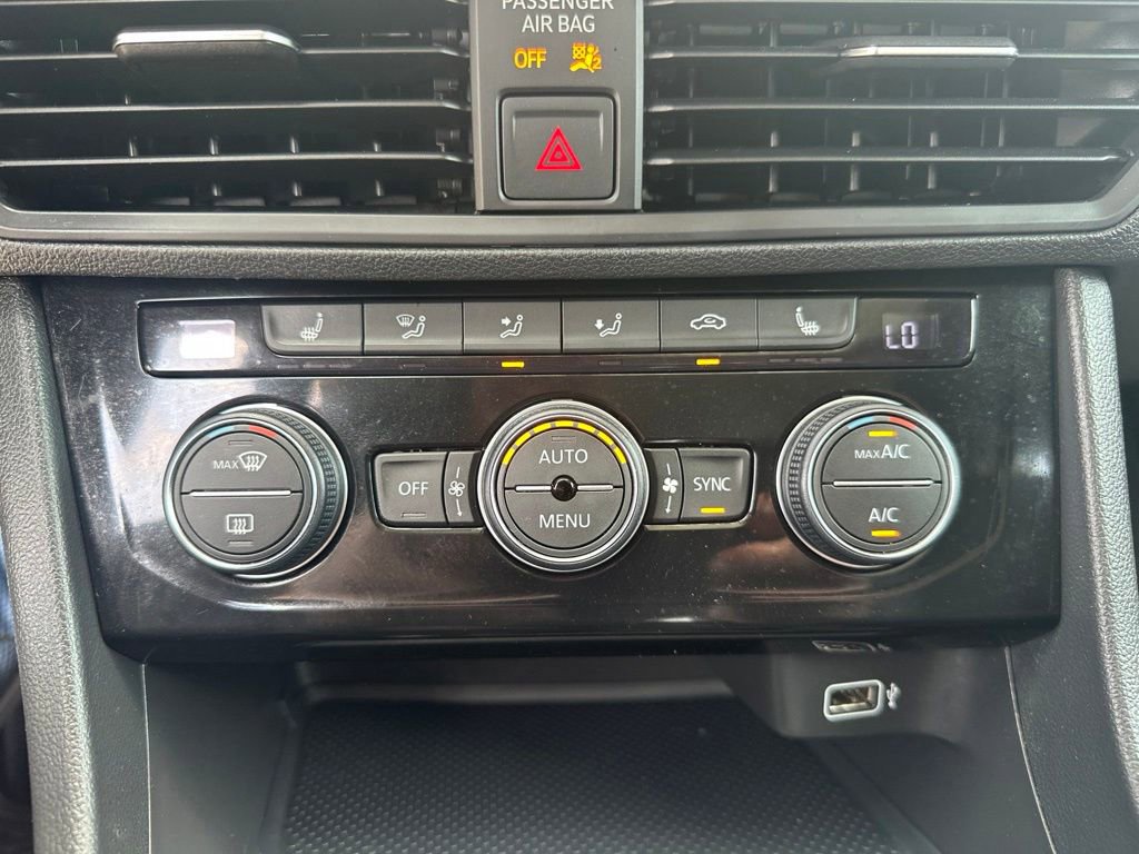 Used 2019 Volkswagen Jetta SE FWD image 20