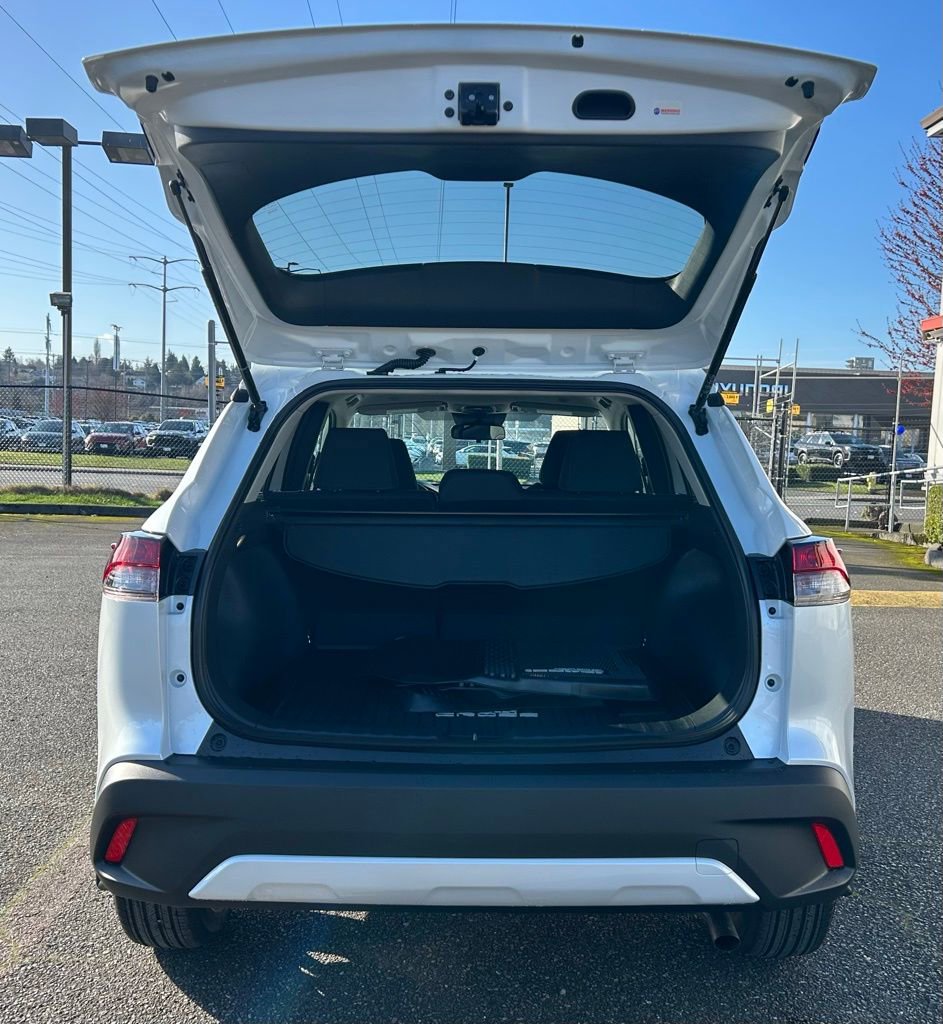 New 2026 Toyota Corolla Cross LE image 25