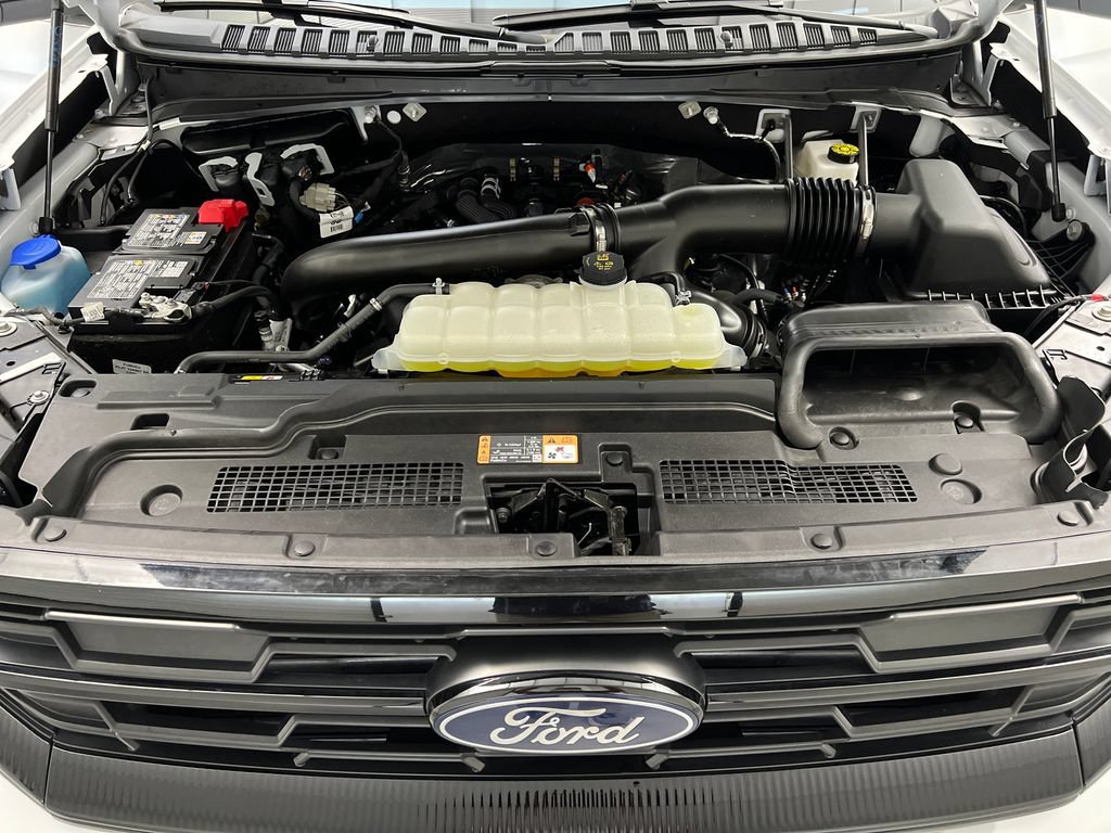 Used 2025 Ford Expedition Active RWD image 87