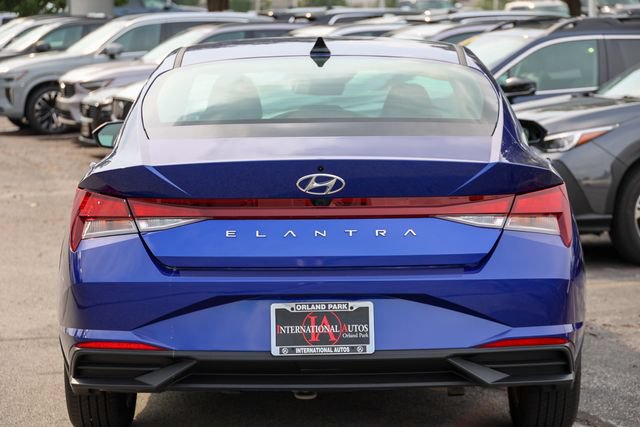 Used 2023 Hyundai Elantra SEL FWD image 18