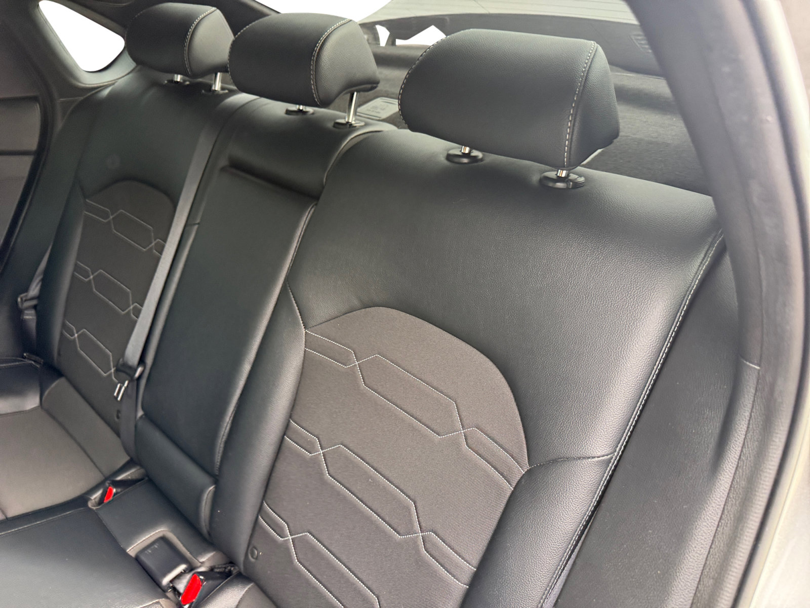 Used 2023 Kia Forte GT-Line w/ GT-Line Technology Package FWD image 16