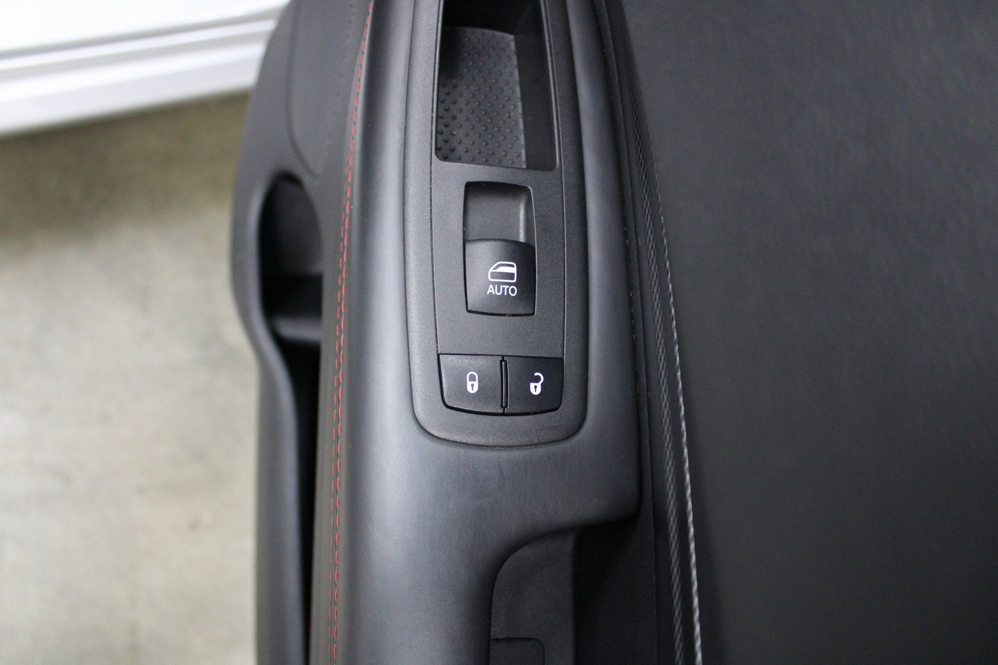 Used 2024 Dodge Durango R/T image 33