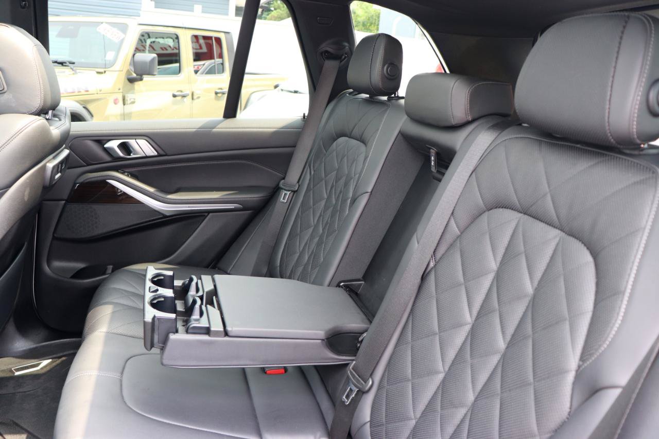 Used 2023 BMW X5 xDrive45e AWD/4WD image 26