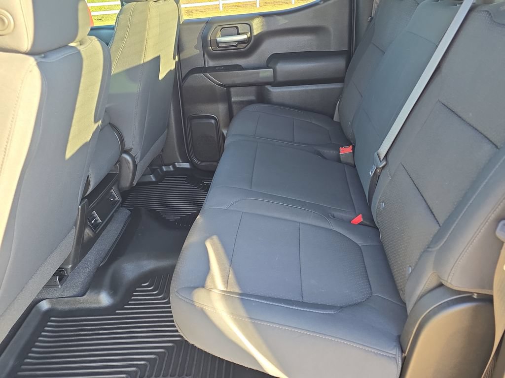 Used 2021 Chevrolet Silverado 1500 Custom w/ LPO, Dark Essentials Package RWD image 15