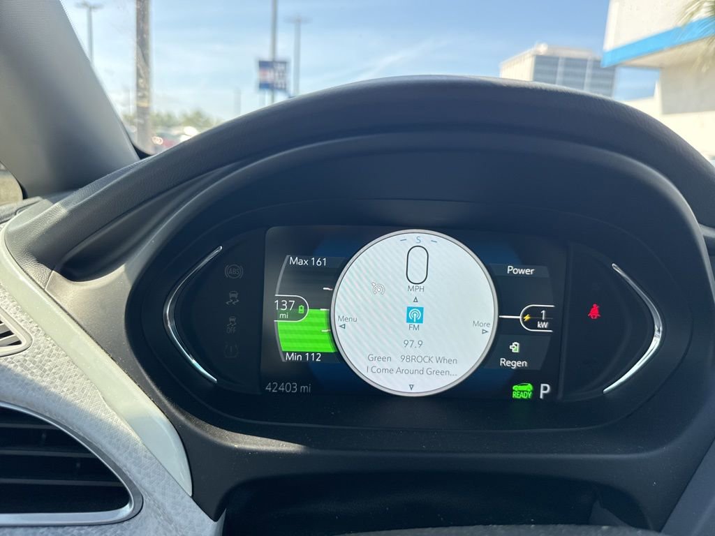 Used 2020 Chevrolet Bolt Premier w/ Infotainment Package image 23