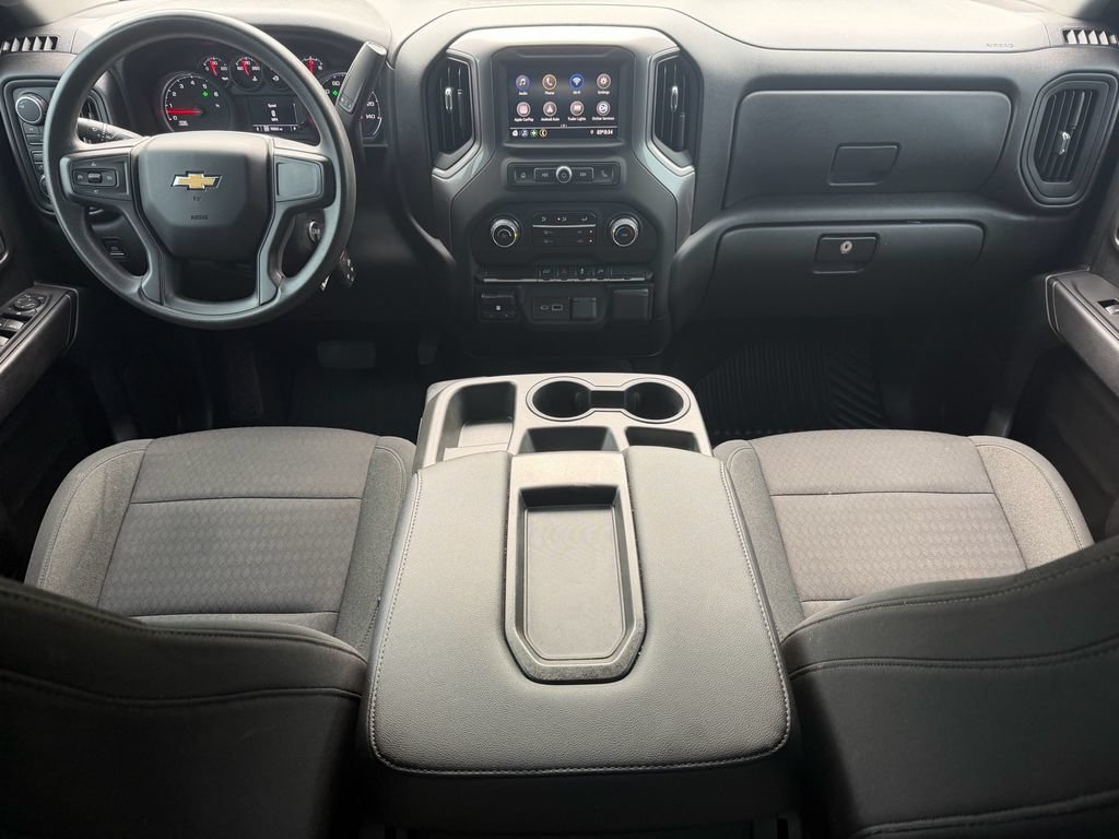 Used 2023 Chevrolet Silverado 2500 Custom w/ Custom Convenience Package AWD/4WD image 18