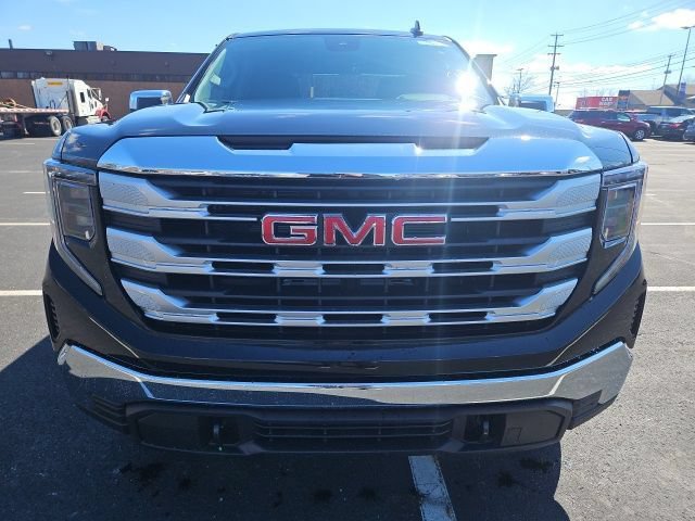 New 2026 GMC Sierra 1500 SLE AWD/4WD image 8