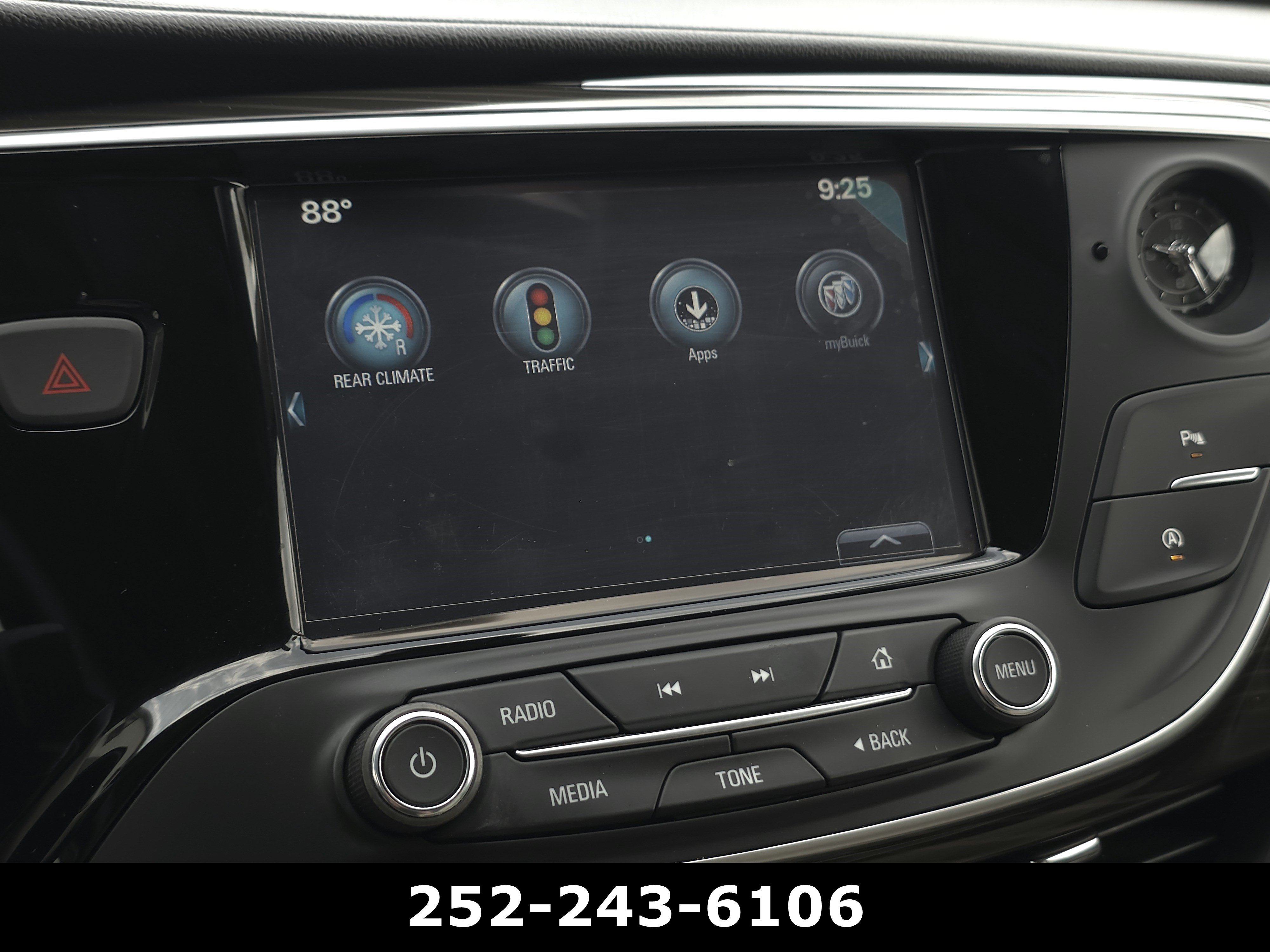 Used 2020 Buick Envision Essence FWD image 20