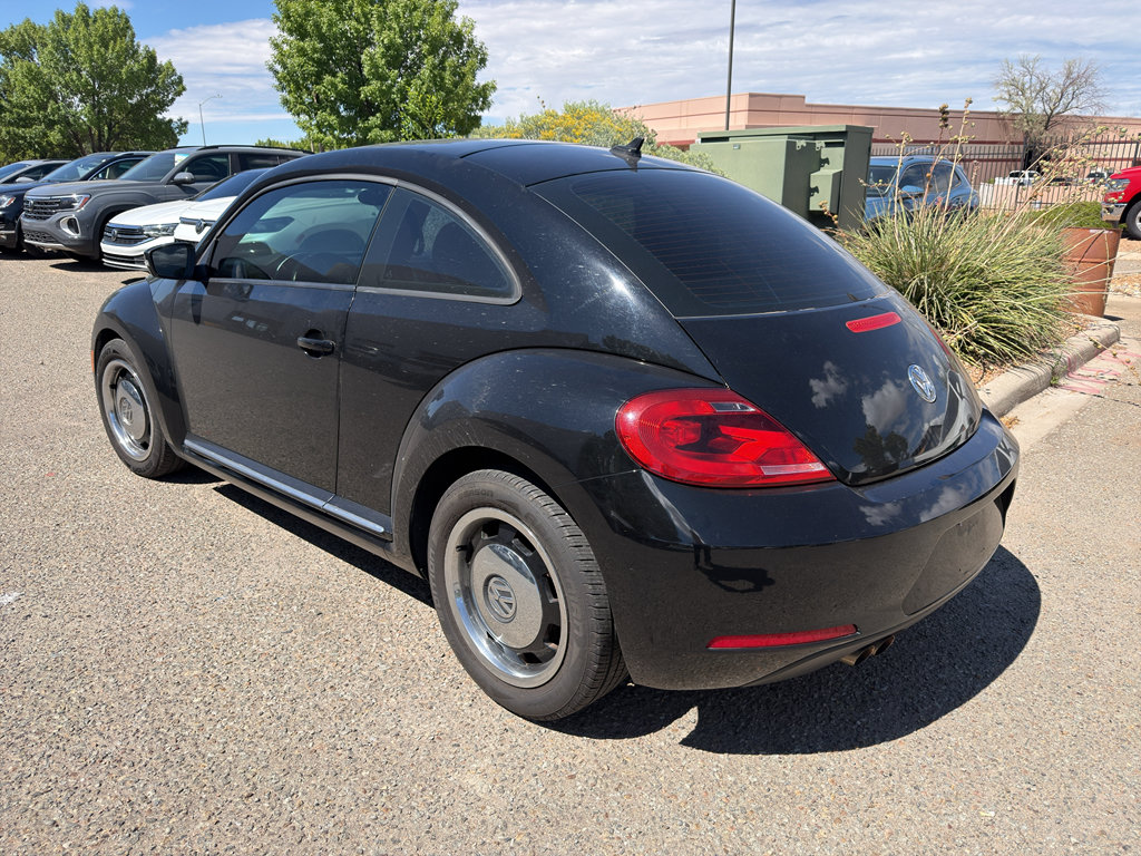 Used 2012 Volkswagen Beetle 2.5 FWD image 7