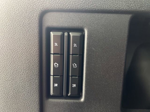 Used 2024 Lincoln Navigator L Reserve image 12