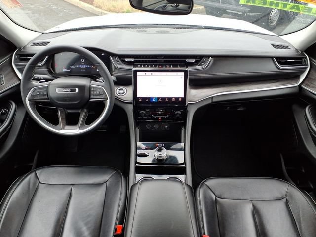 Certified 2023 Jeep Grand Cherokee L Limited AWD/4WD image 14