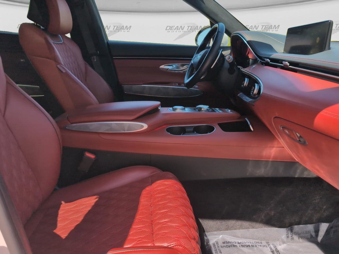 Used 2023 Genesis GV70 3.5T Sport w/ Sport Advanced Package AWD/4WD image 15