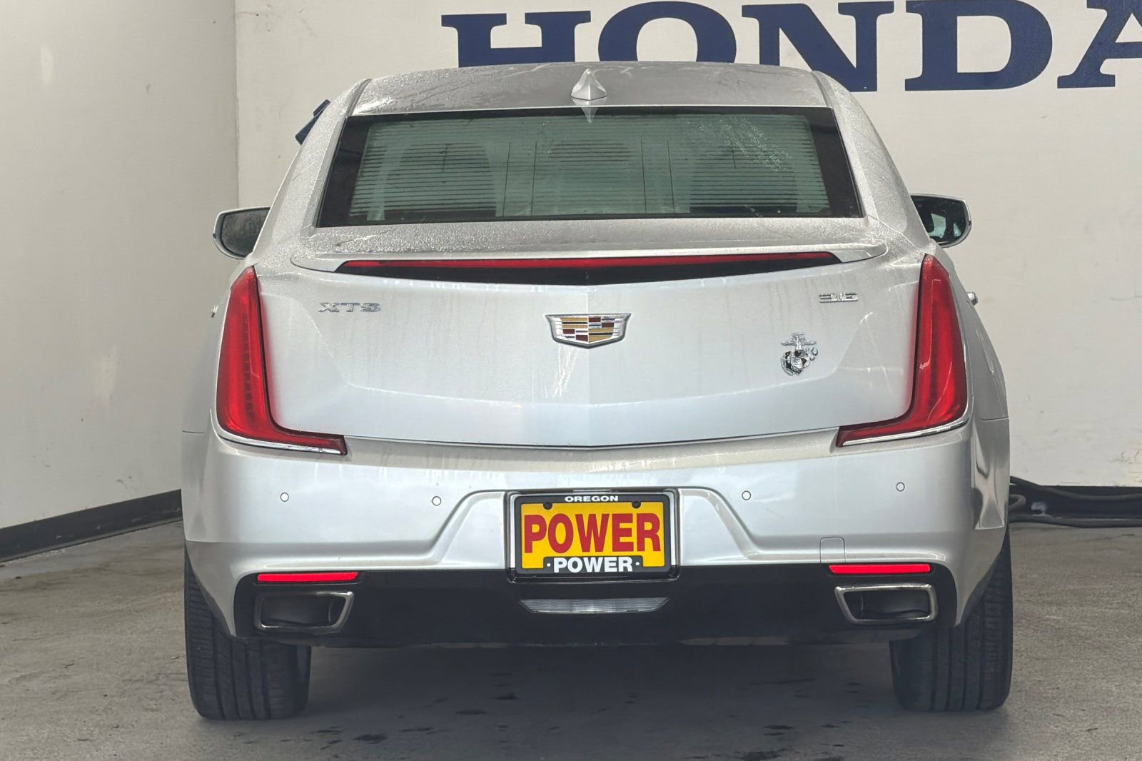 Used 2018 Cadillac XTS Luxury image 4
