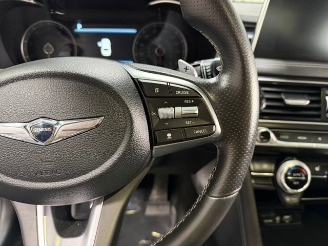 Used 2021 Genesis G70 2.0T image 15