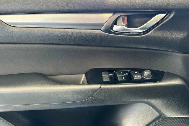 Used 2018 MAZDA CX-5 Sport image 8