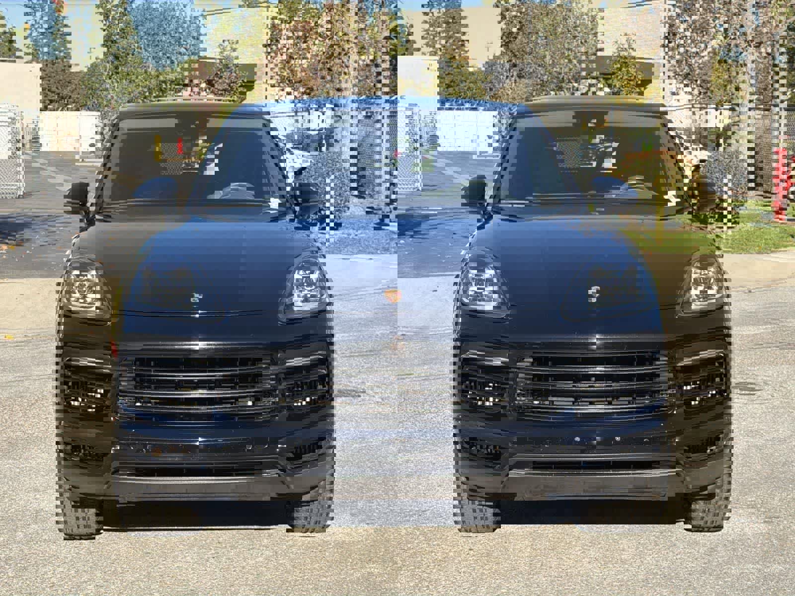 Used 2021 Porsche Cayenne Coupe image 2