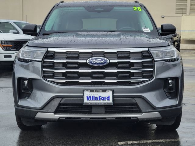 Used 2025 Ford Explorer Active w/ Active Comfort Package RWD image 26