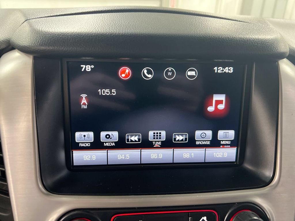 Used 2016 GMC Yukon SLT AWD/4WD image 14