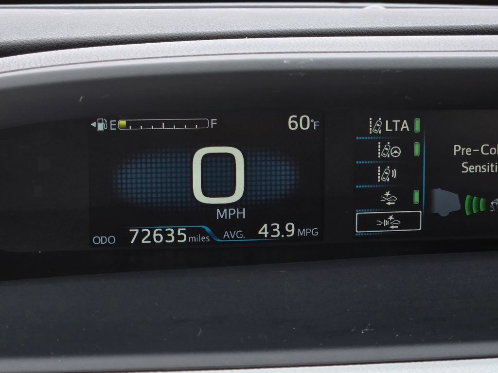 Used 2021 Toyota Prius Limited w/ Premium Convenience Package FWD image 26