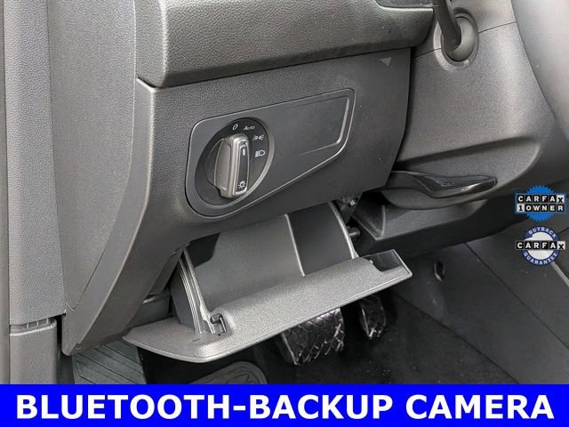 Used 2022 Volkswagen Tiguan SE image 14