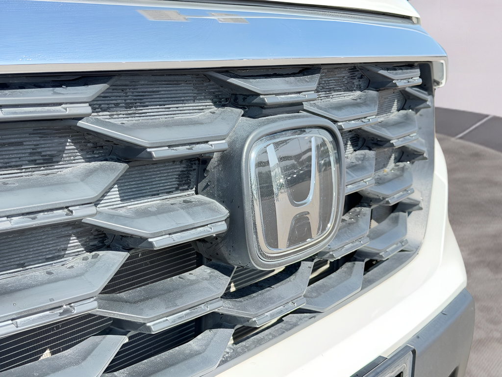 Used 2025 Honda Passport EX-L image 29