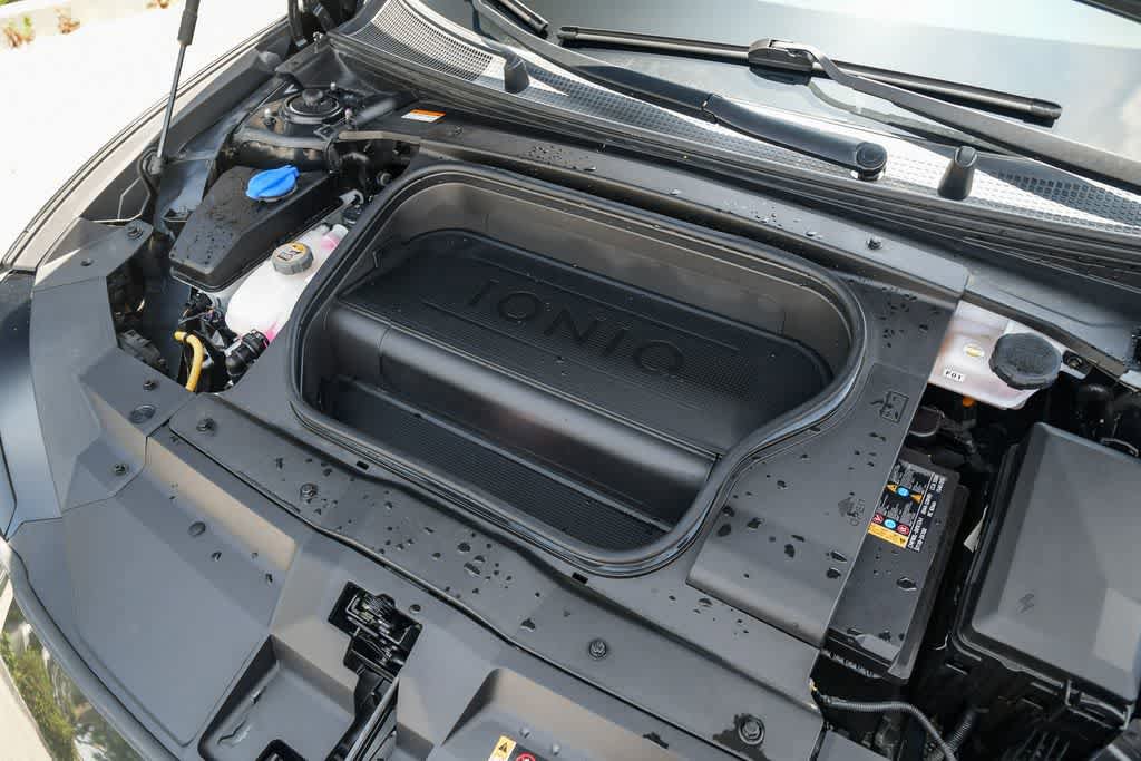 Used 2023 Hyundai Ioniq 6 Limited RWD image 26