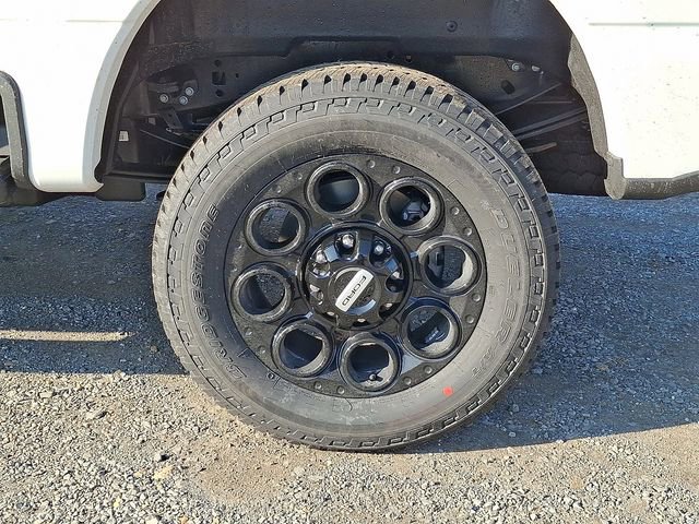 New 2026 Ford F250 Lariat w/ Black Appearance Package image 5