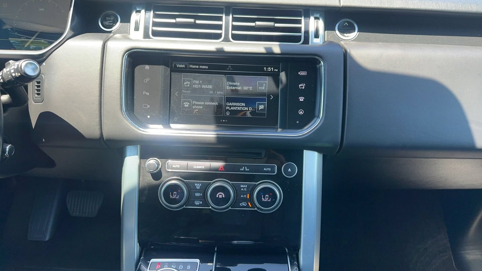 Used 2016 Land Rover Range Rover HSE AWD/4WD image 18