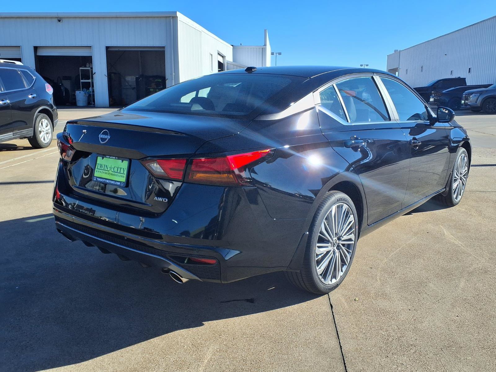 New 2026 Nissan Altima 2.5 SV w/ SV Premium Package AWD/4WD image 4