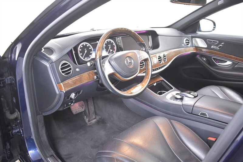 Used 2015 Mercedes-Benz S 550 4MATIC Sedan image 18