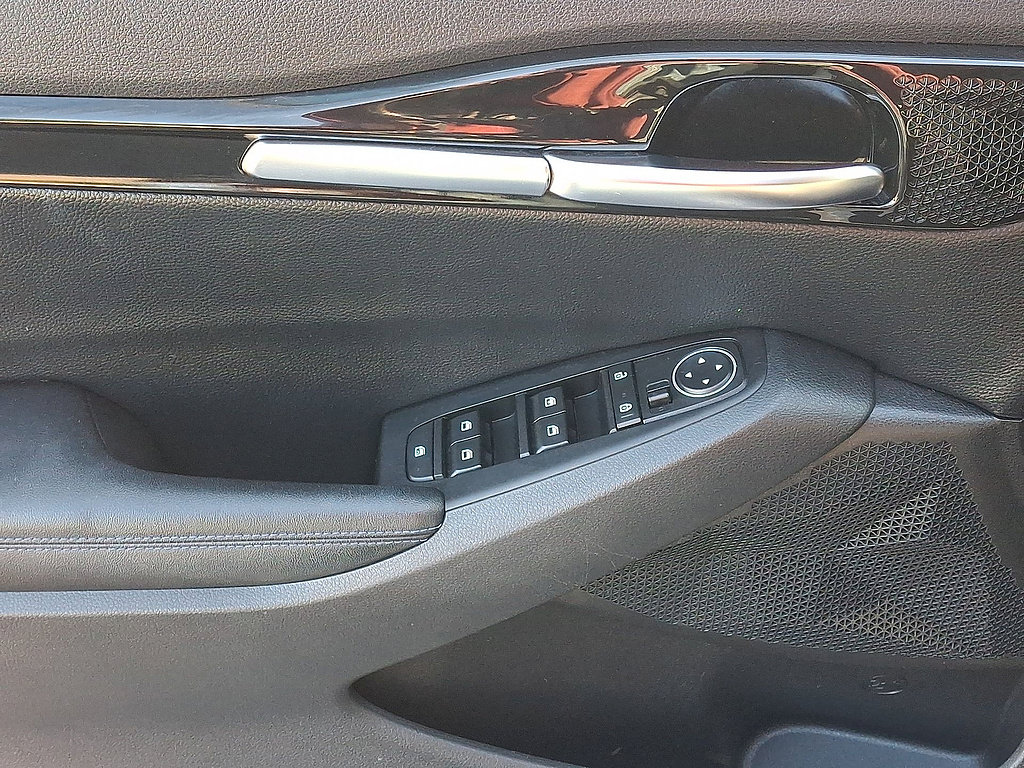 Used 2021 Kia Seltos S AWD/4WD image 16