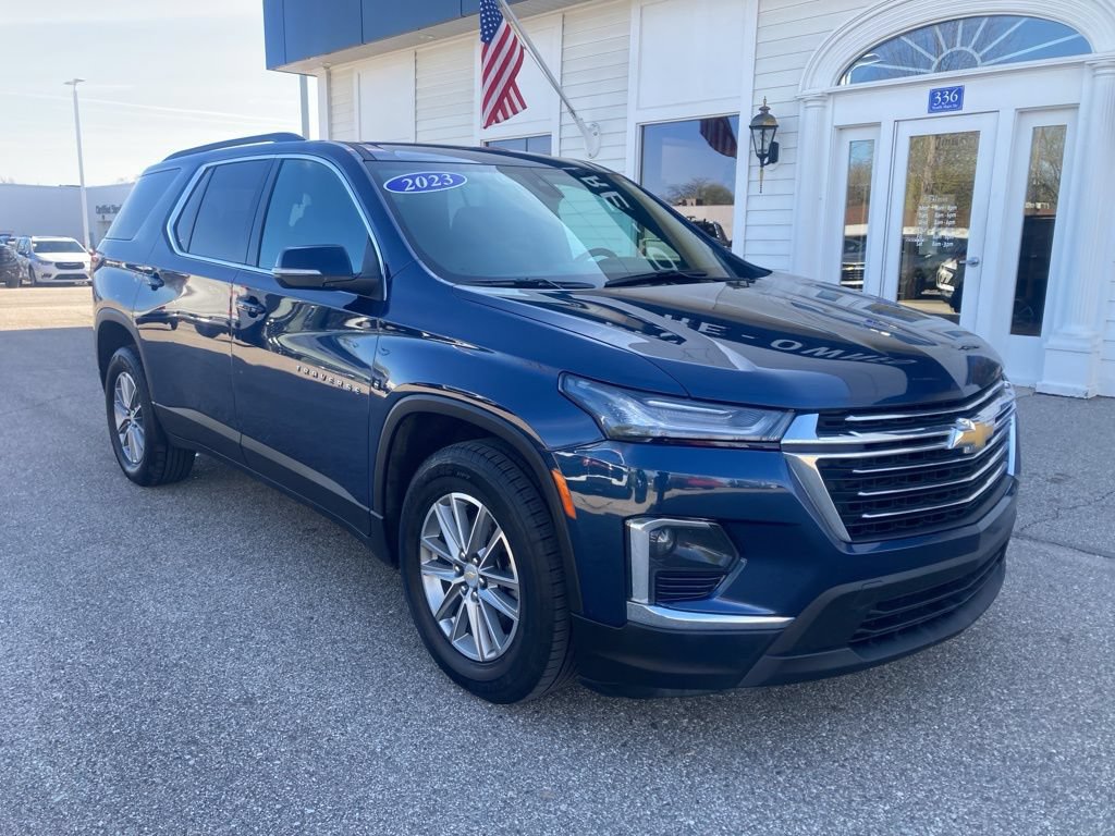 Certified 2023 Chevrolet Traverse LT AWD/4WD image 3