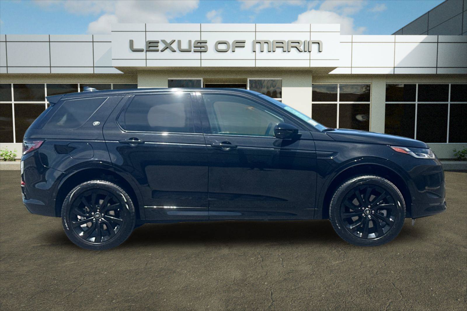 Used 2025 Land Rover Discovery Sport S AWD/4WD image 7