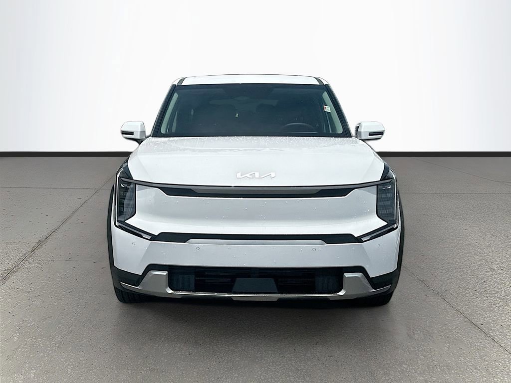 New 2026 Kia EV9 Light RWD image 2