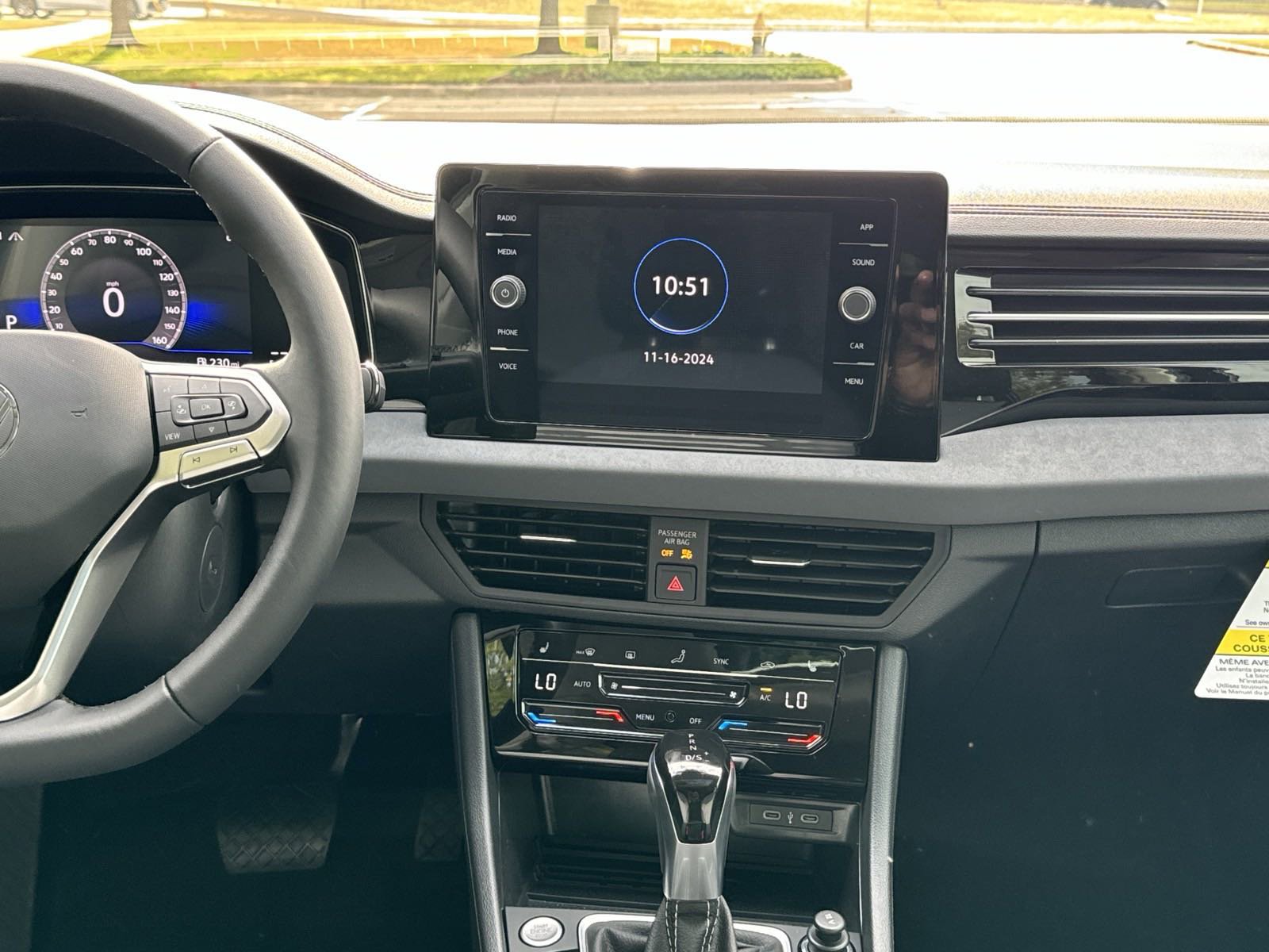Used 2026 Volkswagen Jetta SE FWD image 49