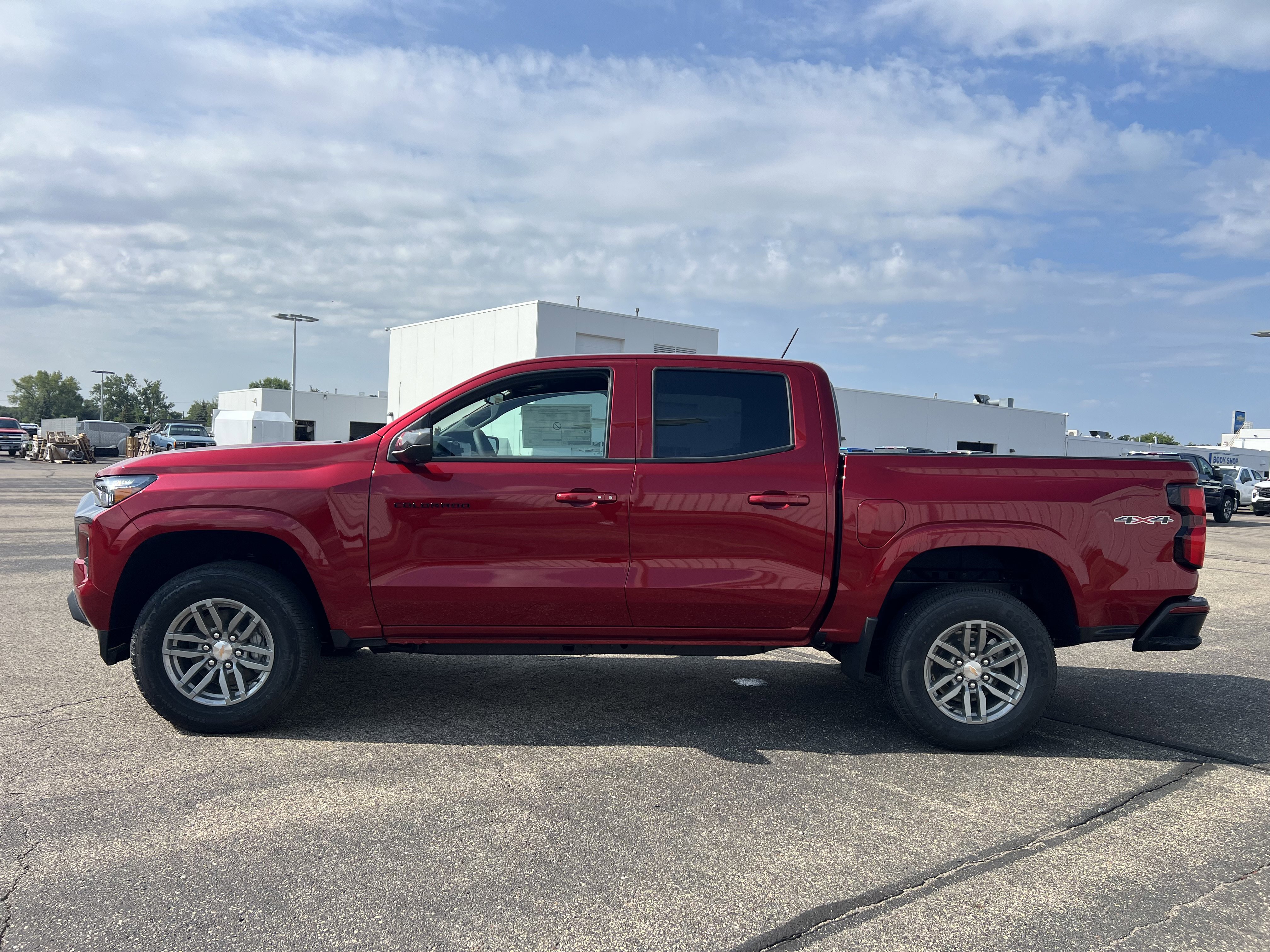 New 2026 Chevrolet Colorado LT w/ LT Convenience Package image 2