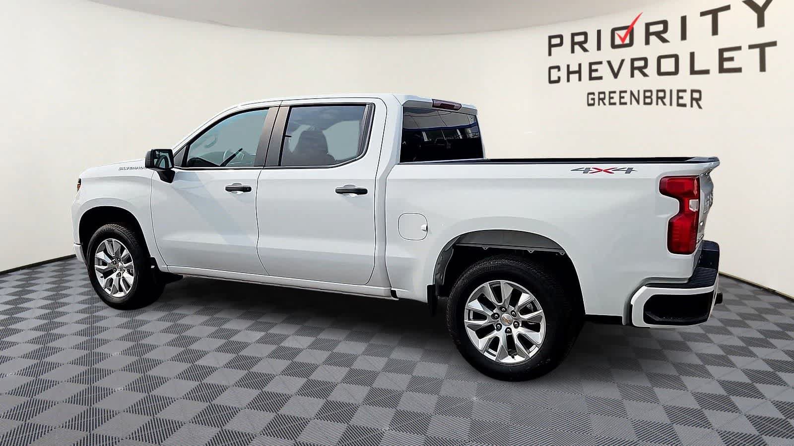 Used 2026 Chevrolet Silverado 1500 Custom AWD/4WD image 6