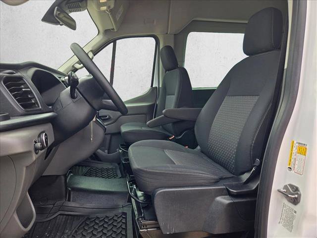 Used 2022 Ford Transit 350 XL image 17