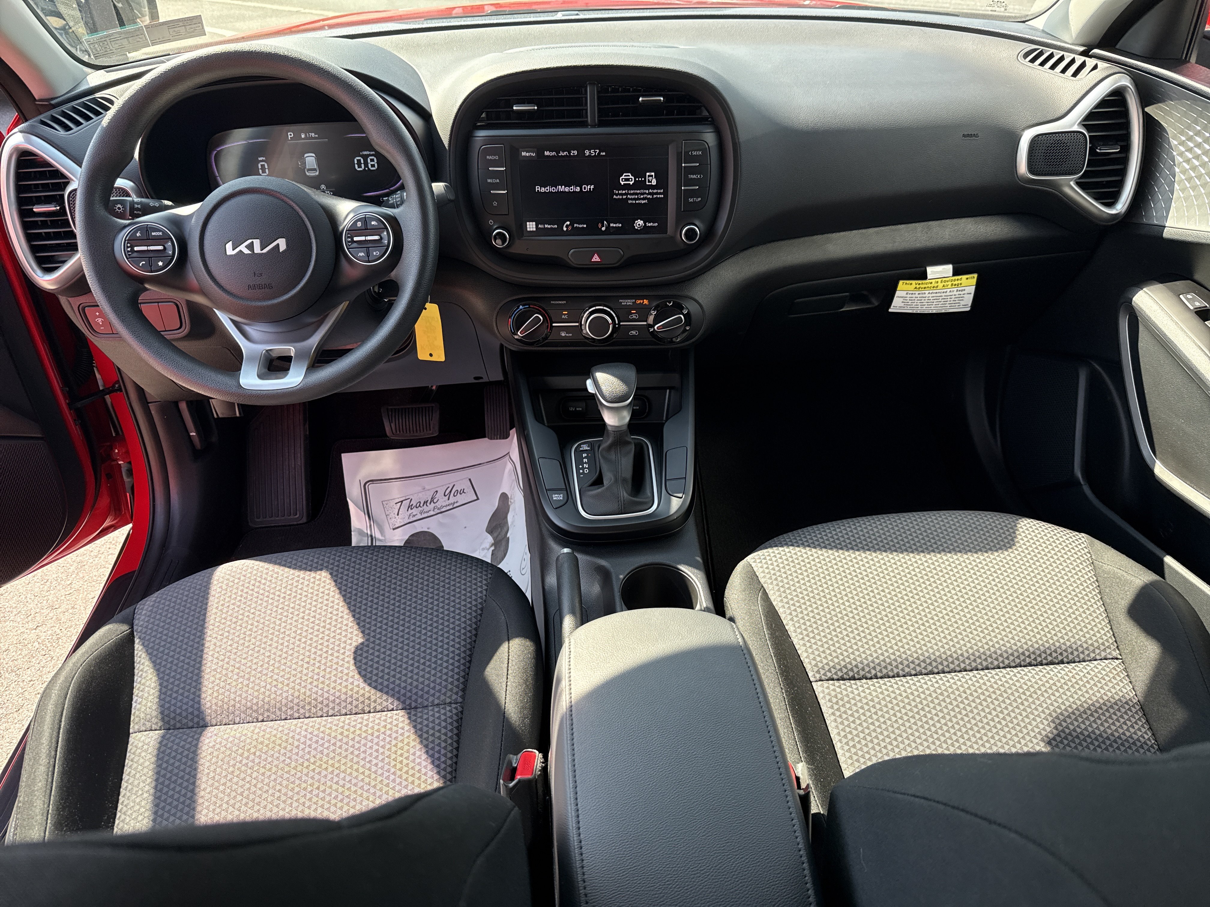 Certified 2025 Kia Soul LX w/ LX Technology Package FWD image 14