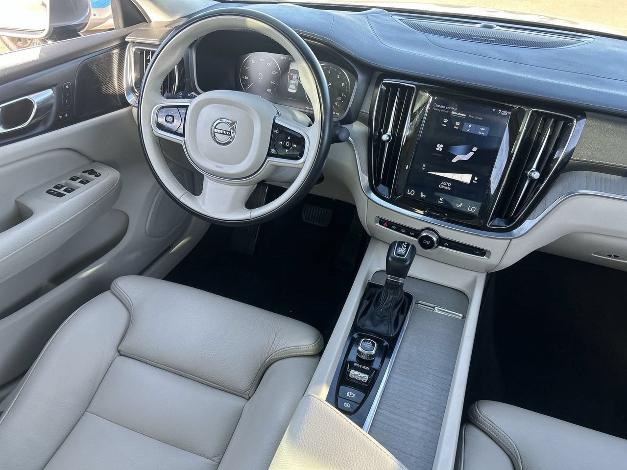 Used 2020 Volvo S60 T6 Inscription AWD/4WD image 11