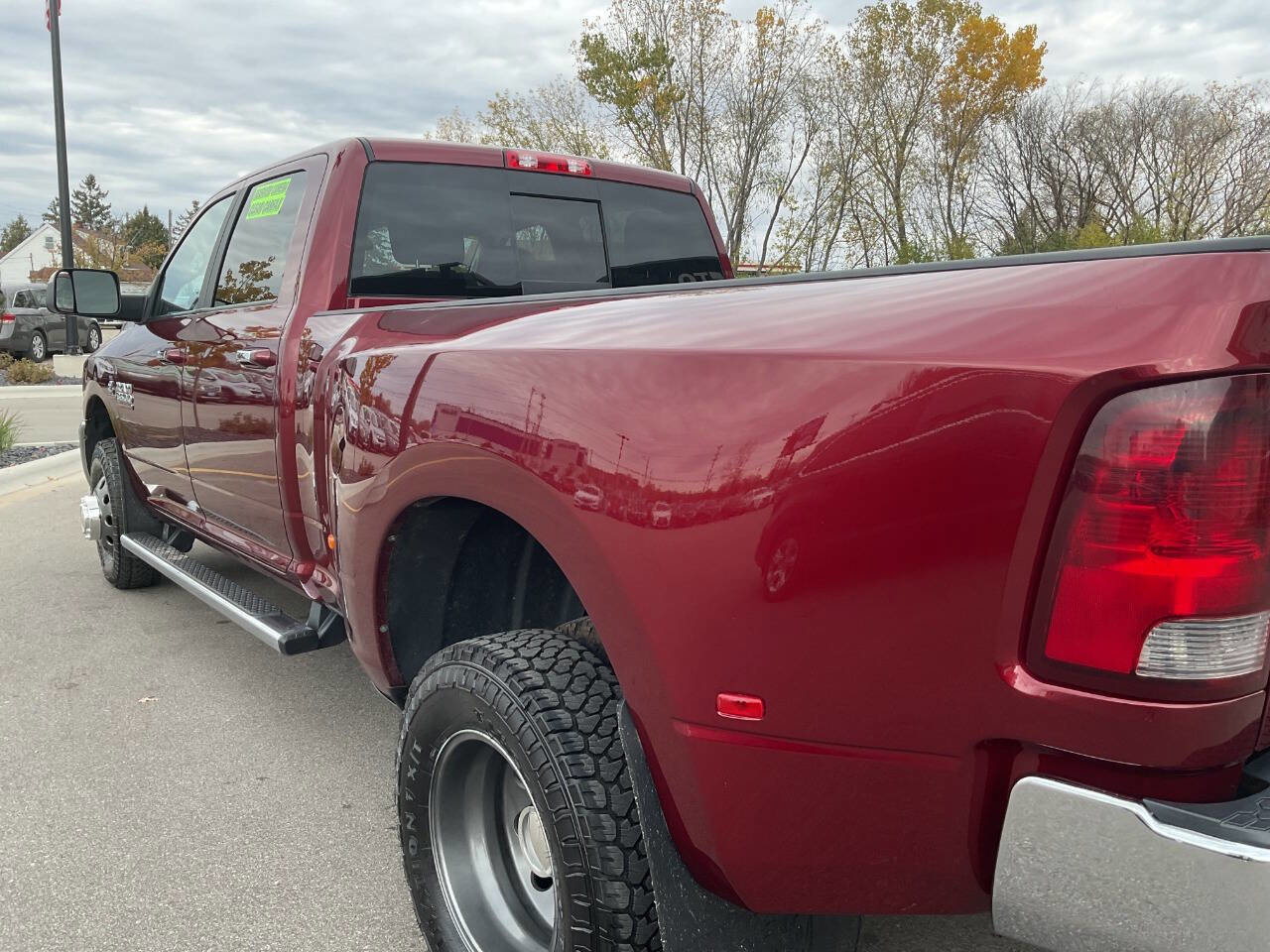 Used 2018 RAM 3500 SLT image 5