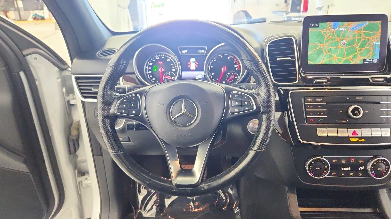 Used 2018 Mercedes-Benz GLE 350 4MATIC image 25