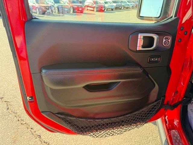 Used 2020 Jeep Gladiator Rubicon w/ Dual Top Group image 15