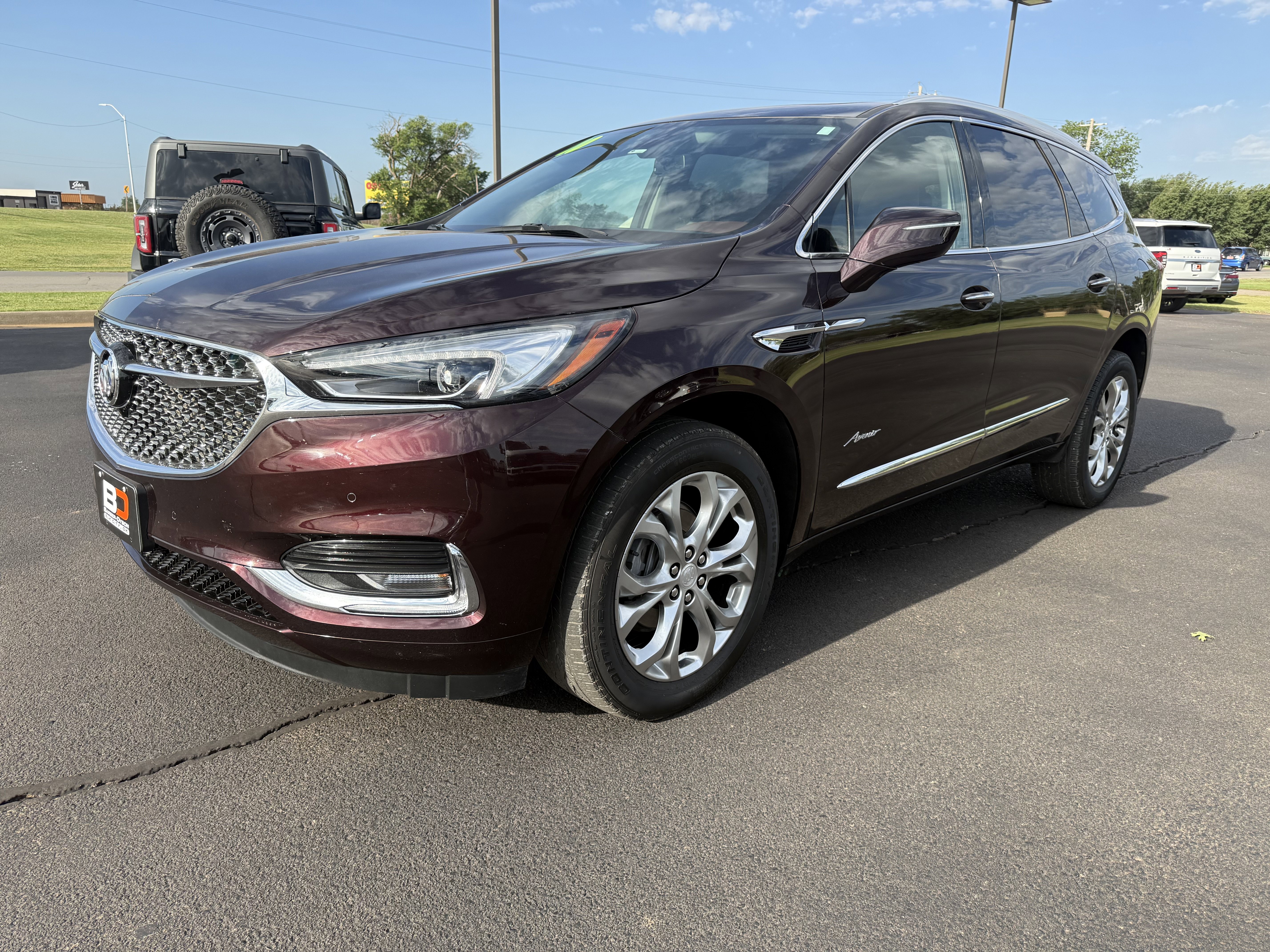 Used 2020 Buick Enclave Avenir AWD/4WD image 1