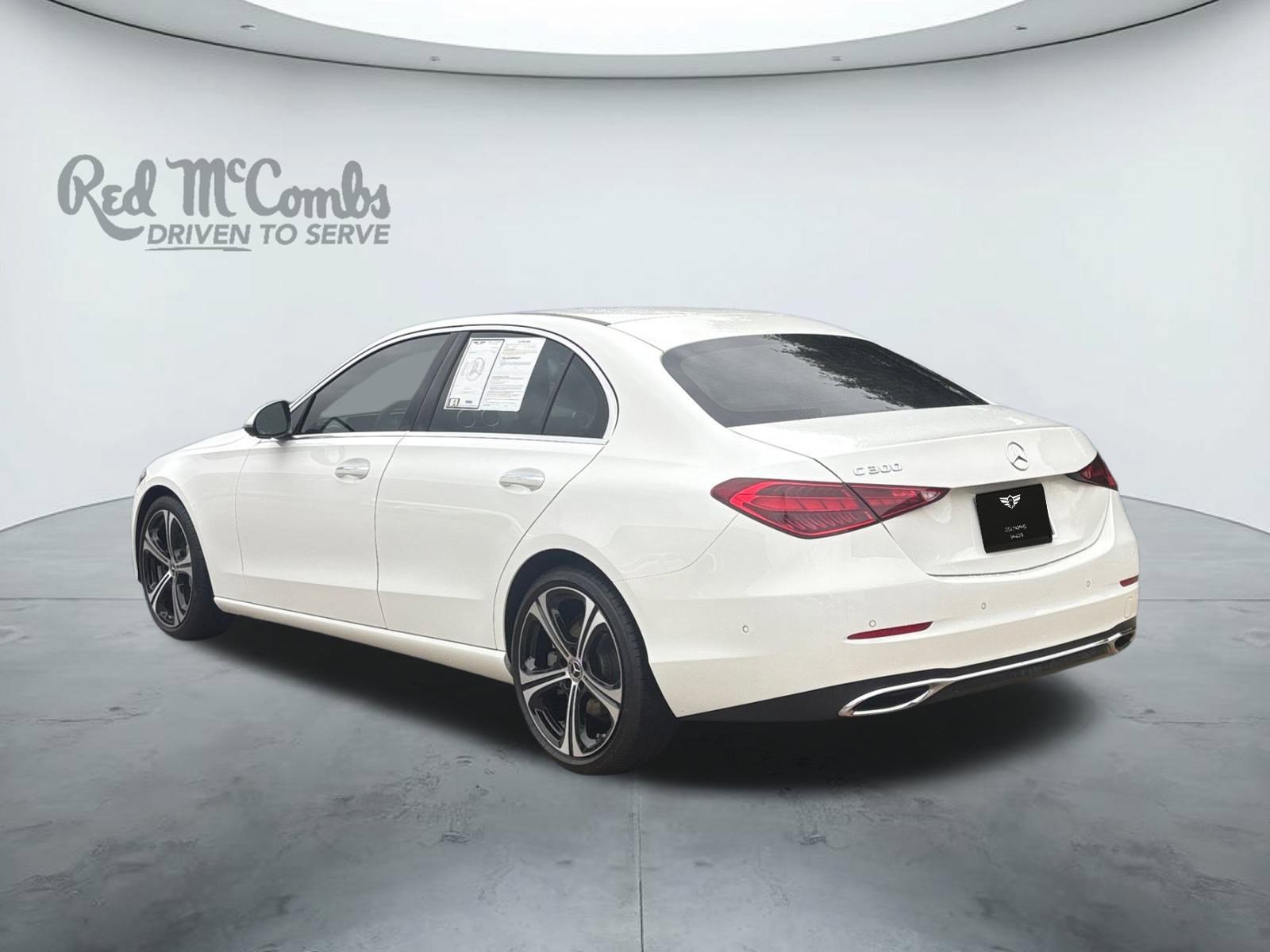 Used 2024 Mercedes-Benz C 300 Sedan image 3