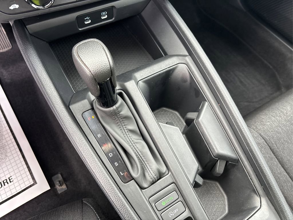 Used 2025 Honda Accord SE image 37