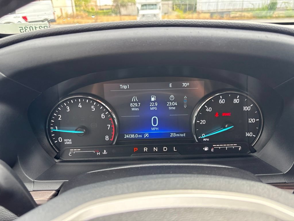 Used 2024 Ford Explorer Limited w/ Limited Technology Package AWD/4WD image 13