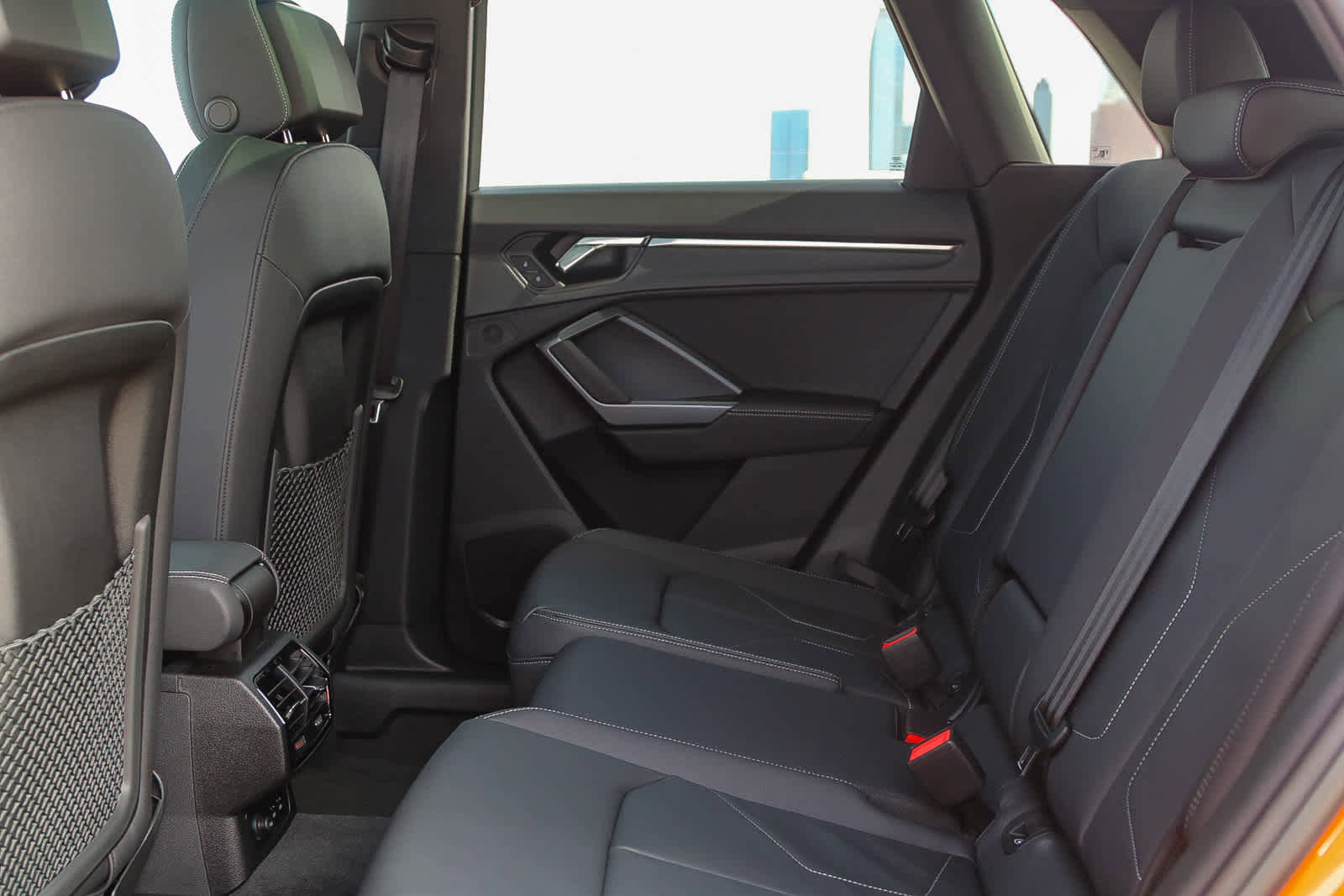 Used 2025 Audi Q3 2.0T Premium w/ Convenience Package image 19