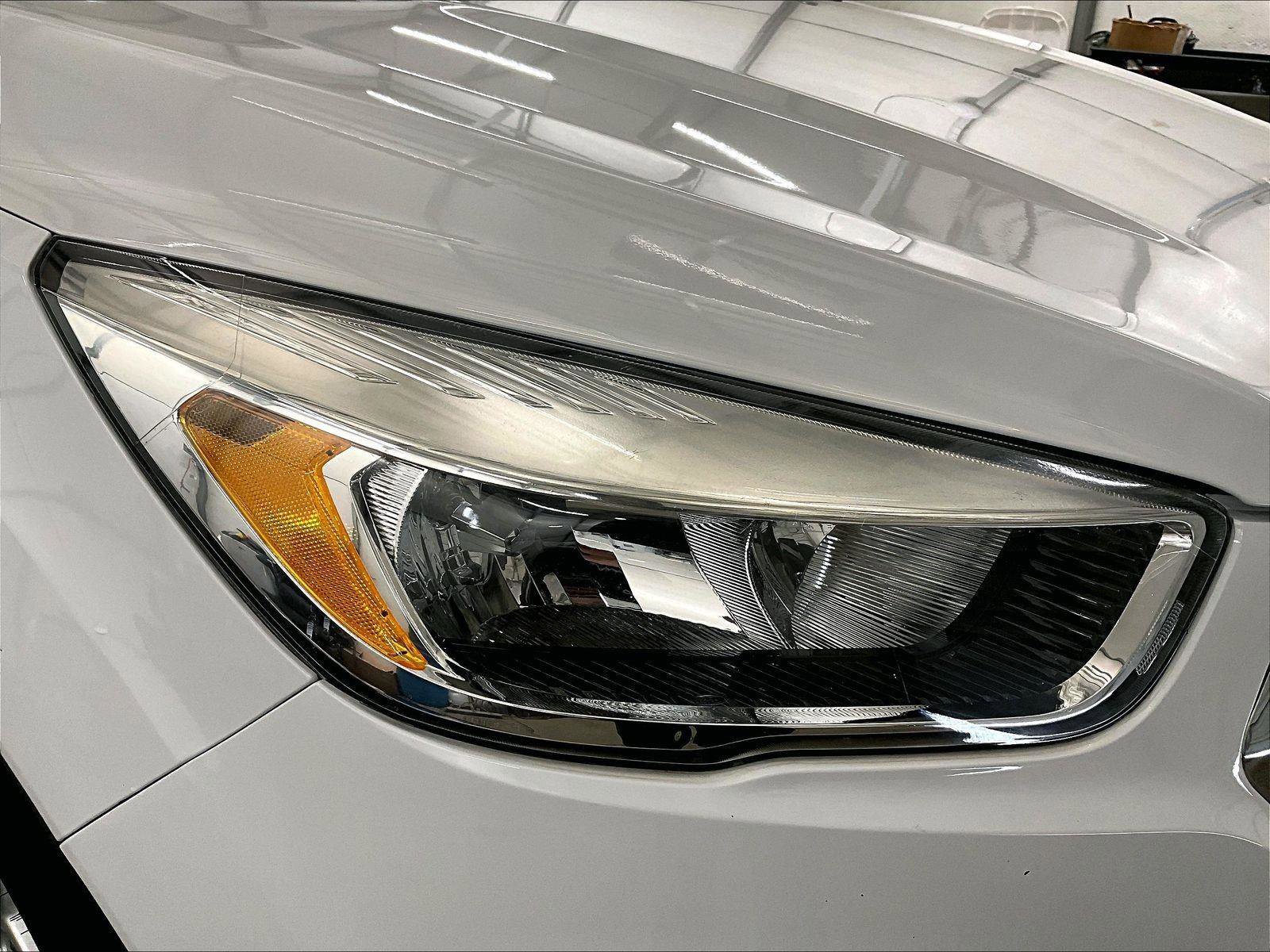 Used 2018 Ford Escape SE w/ Ford Safe & Smart Package image 27