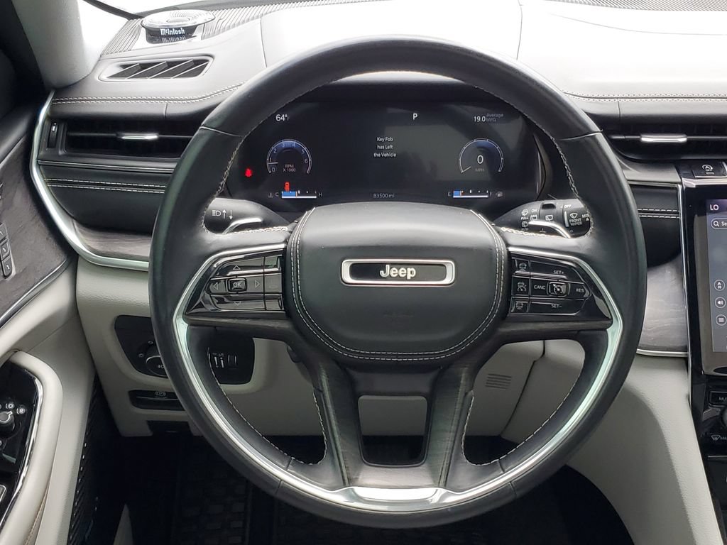 Used 2021 Jeep Grand Cherokee L Overland w/ Luxury Tech Group IV AWD/4WD image 30